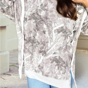 Light Gray Camo Print Hoodie Sweatshirt